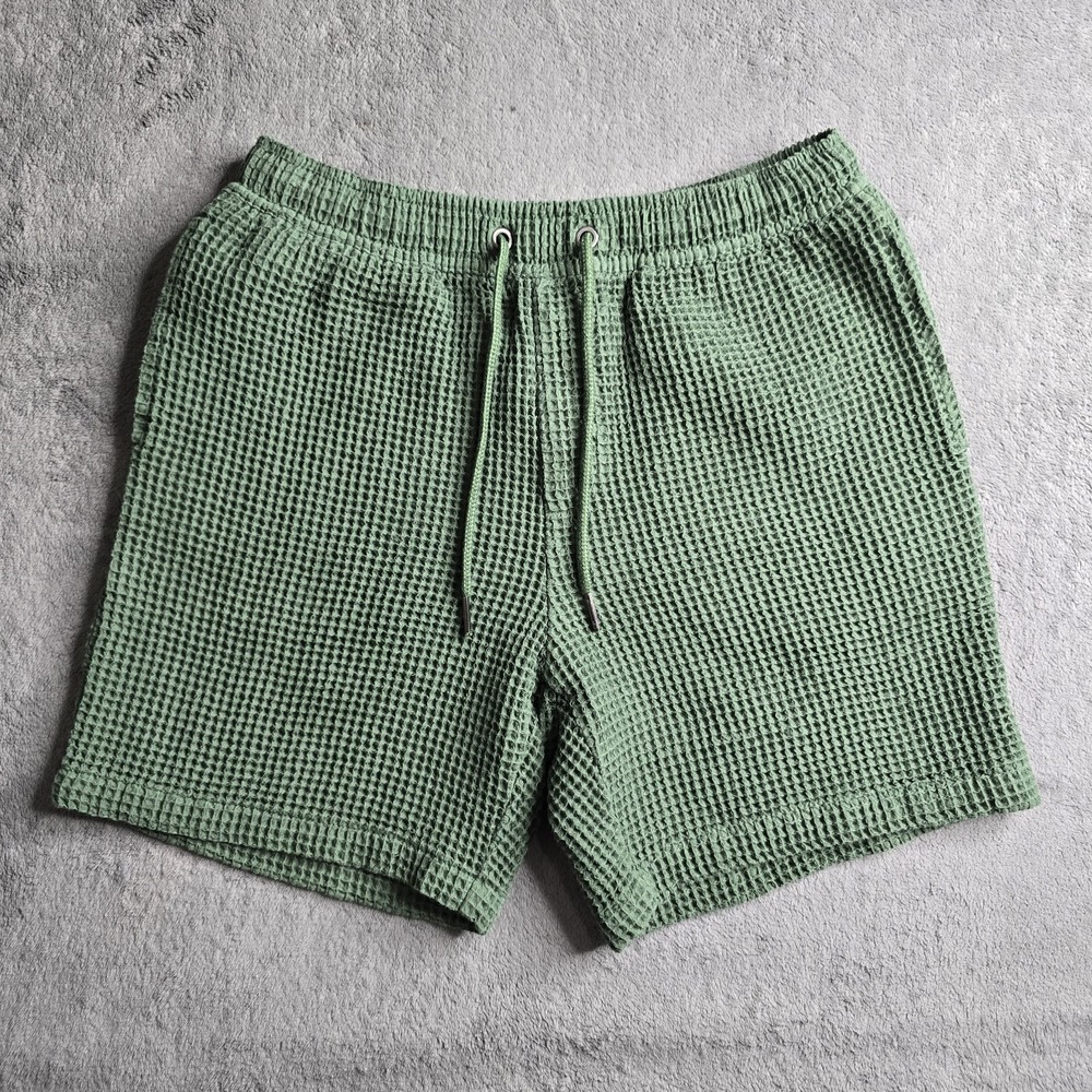 Negative Space Waffle Grid Sweat Shorts Mens Small Green Outdoor Pockets